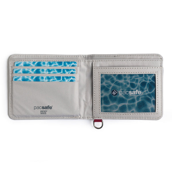 PACSAFE RFIDsafe™ RFID Blocking Bifold Wallet