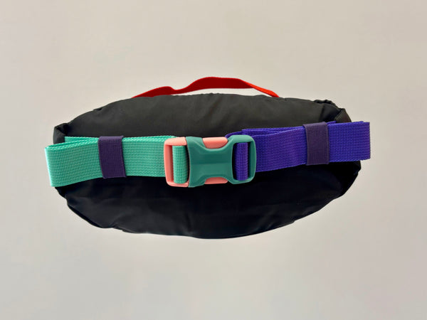COTOPAXI Kapai 1.5L Hip Pack Del Dia Dark