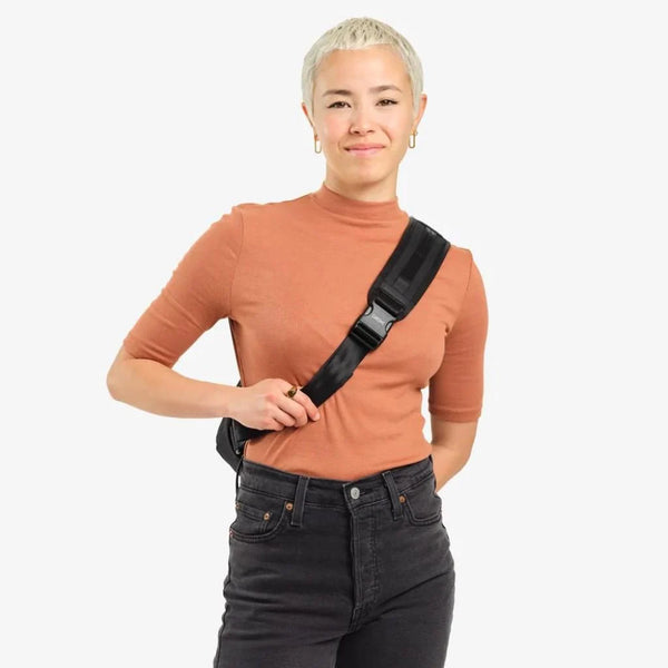 CHROME INDUSTRIES Ruckas 8L Sling Bag