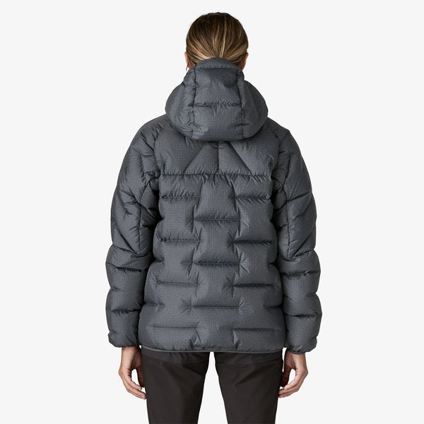 PATAGONIA Women's Durable Down Parka
