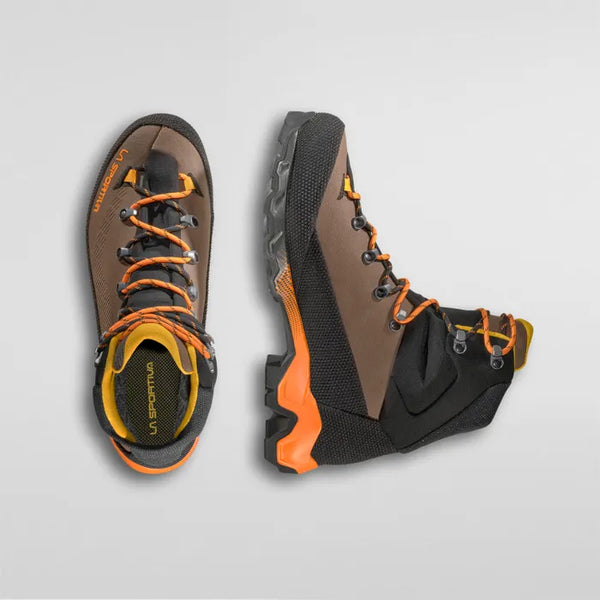 LA SPORTIVA Aequilibrium Trek Gore-tex® Boot (Unisex Sizing)