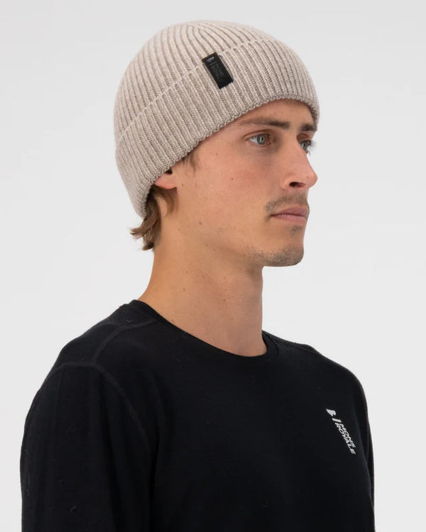 MONS ROYALE Fjord Merino Beanie